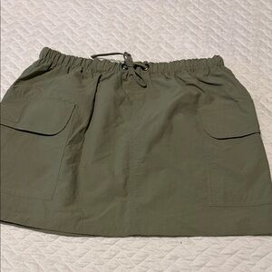 PacSun Khaki Mini Skirt with Pockets NWT (S)